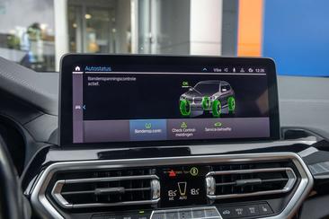 BMW iX3 Executive — photo 41