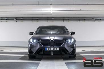 BMW M5 — photo 2