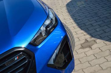 BMW X5 — photo 8