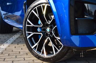 BMW X5 — photo 9