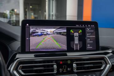 BMW iX3 Executive — photo 44