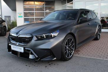BMW M5 Touring — photo 2