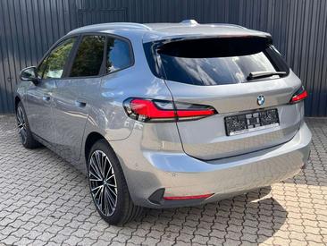 BMW 218 — photo 6