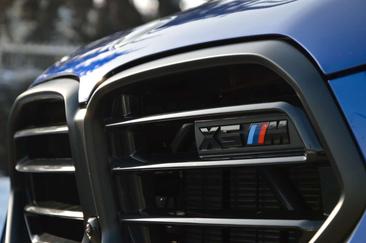 BMW X5 — photo 11