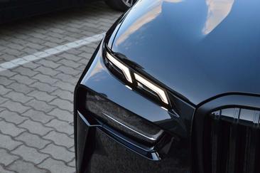 BMW X7 M60 XDrive — photo 7