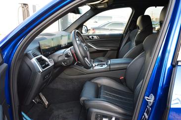 BMW X5 — photo 13