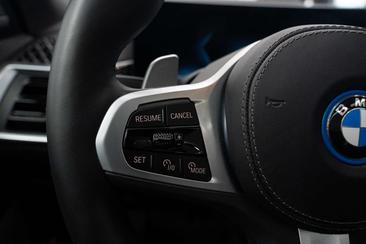 BMW X5 M Performance XDrive50e — photo 31
