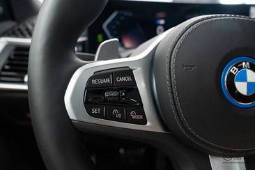 BMW X5 M Performance XDrive50e — photo 31