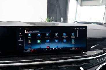 BMW X5 M Performance XDrive50e — photo 37
