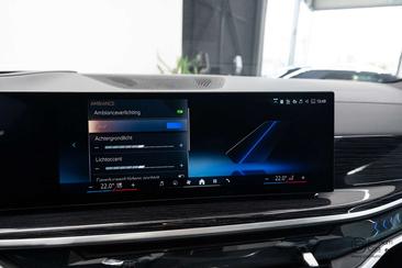 BMW X5 M Performance XDrive50e — photo 38