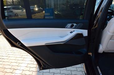 BMW X7 M60 XDrive — photo 18