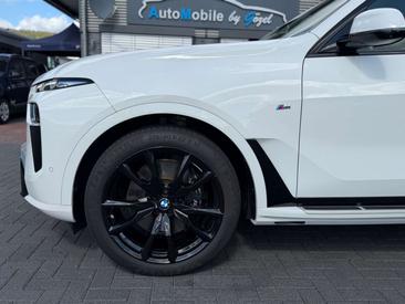 BMW X7 M-Sport XDrive40d — photo 29