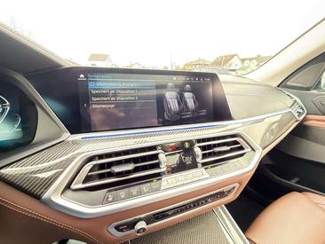 BMW X5 M Sport 40xd — photo 34