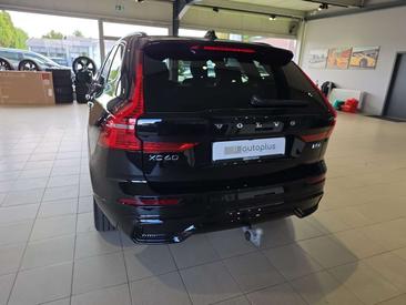 Volvo XC60 B5 — photo 9