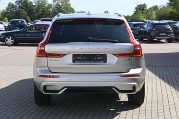 Volvo XC60 B4 Plus — photo 4