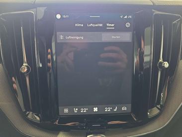 Volvo XC60 B5 — photo 30