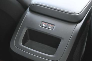 Volvo XC60 B4 Plus — photo 16