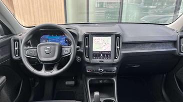 Volvo XC40 B3 Essential — photo 5
