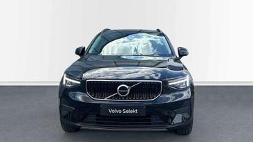 Volvo XC40 B3 Essential — photo 8
