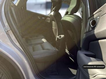 Volvo XC60 T8 Recharge — photo 24