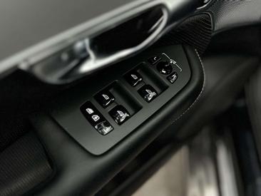 Volvo XC90 T8 Ultimate — photo 34