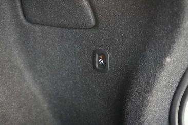 Volvo XC40 Recharge Plus — photo 23