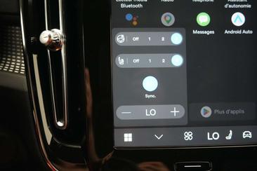 Volvo XC40 Recharge Plus — photo 29