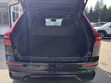 Volvo XC60 B4 Plus — photo 16
