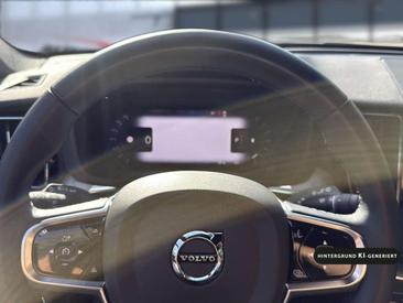 Volvo XC60 B4 Plus — photo 20