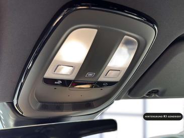 Volvo XC60 B4 Plus — photo 24