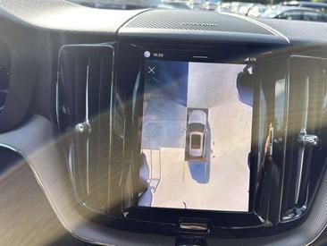 Volvo XC60 B4 Plus — photo 27