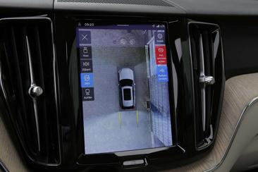 Volvo XC60 T6 Recharge Plus — photo 9