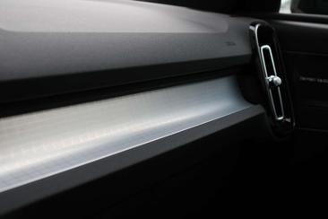 Volvo XC40 B4 Plus — photo 19