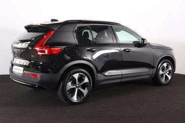 Volvo XC40 B4 Plus — photo 4