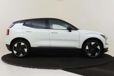 Volvo XC60 — photo 12