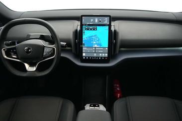 Volvo XC60 — photo 13
