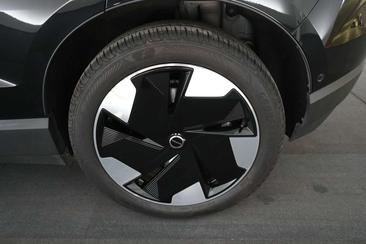 Volvo XC60 — photo 19