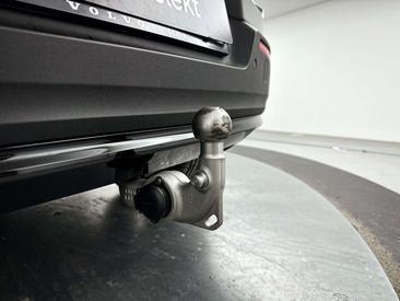 Volvo XC40 B4 Plus — photo 17