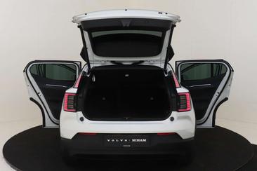 Volvo XC60 — photo 22