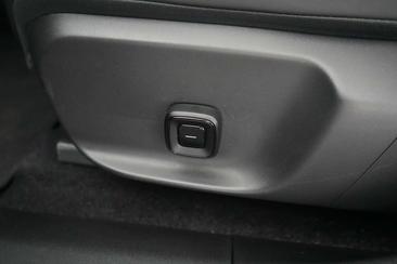 Volvo XC60 — photo 25