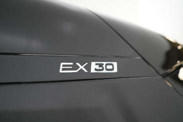 Volvo XC60 — photo 30