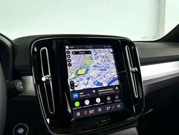 Volvo XC40 B4 Plus — photo 24