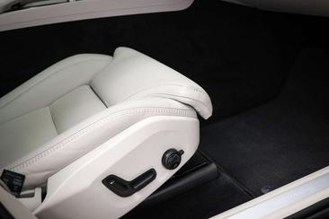 Volvo XC60 T6 Recharge Inscription — photo 12