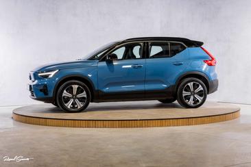 Volvo XC40 Recharge Ultimate — photo 2