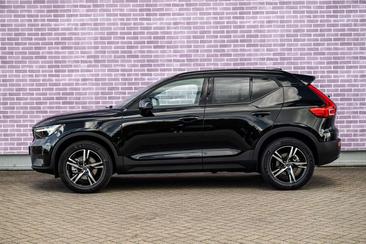 Volvo XC40 B4 Plus — photo 8