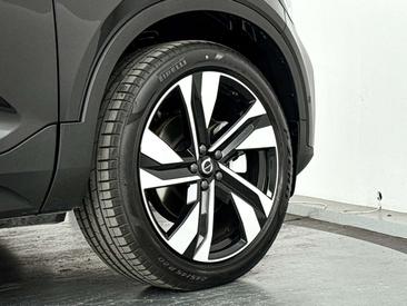 Volvo XC40 B4 Plus — photo 38