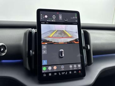 Volvo XC60 — photo 12