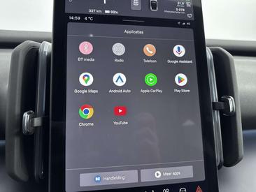 Volvo XC60 — photo 17