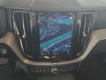Volvo XC60 B5 Ultimate — photo 12
