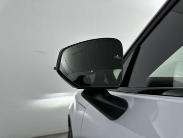 Volvo XC60 — photo 20